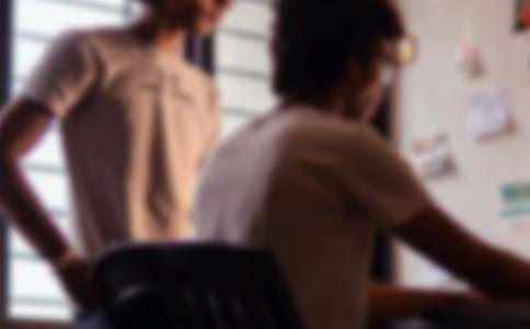 д�����������