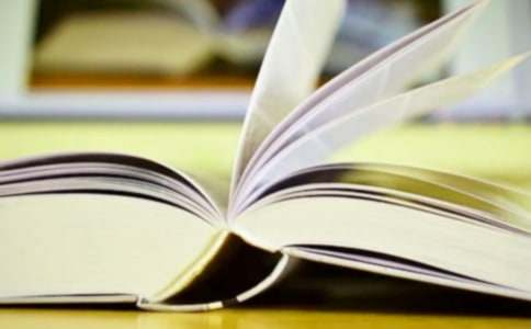 ���ڷ����߻����ľ�ƪ