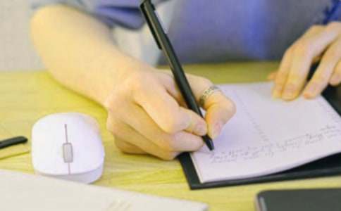 《双城记》读后感