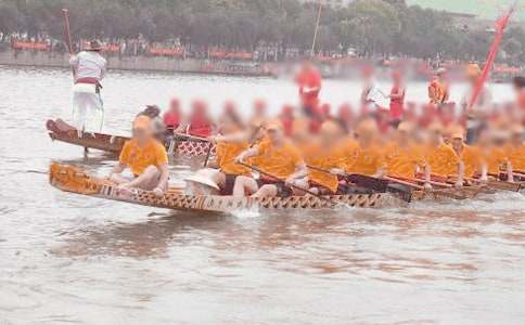 �����š���������300��4ƪ