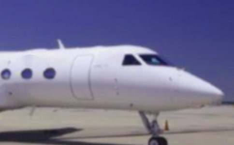 ���ر����ɻ�����600����ƪ