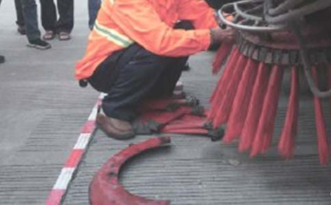 �������Ը�