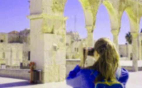 ���ر������ڵ�һ��������4ƪ