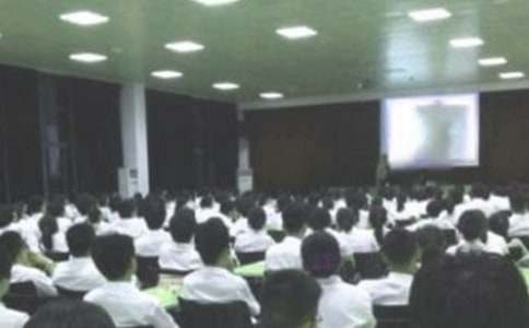 ��Ƹ�ŶӾ����ݽ���5ƪ