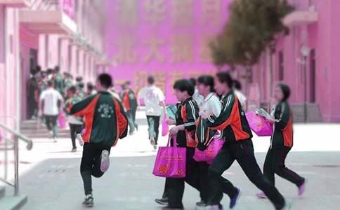 ������ѧ�꼶���ν����壨��ѡ12ƪ��