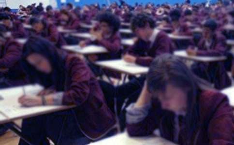 有关期中考试总结作文集合八篇