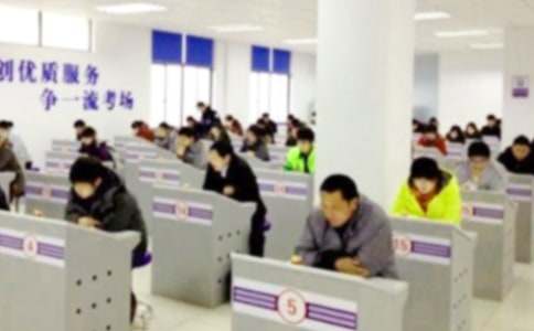 关于期中考试总结作文集锦10篇