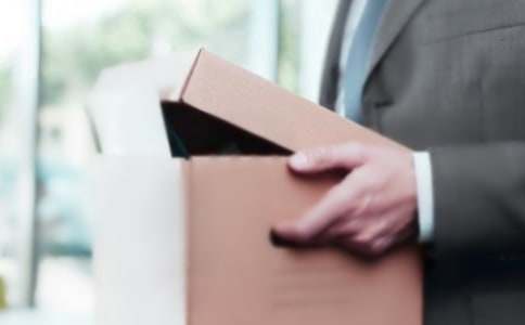 简单的离职申请书