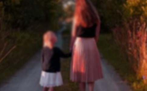 �������¸���ĸ�׵İ�����