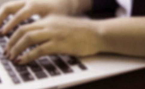 Ӣ���������ţ��ܾ��ӳٽ���