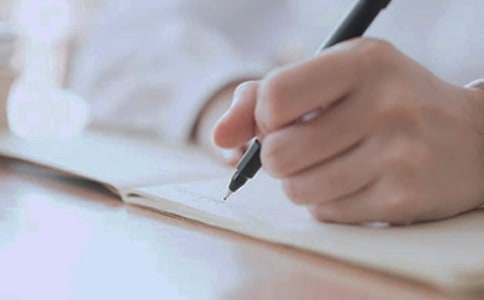 【实用】六年级年的作文300字锦集9篇