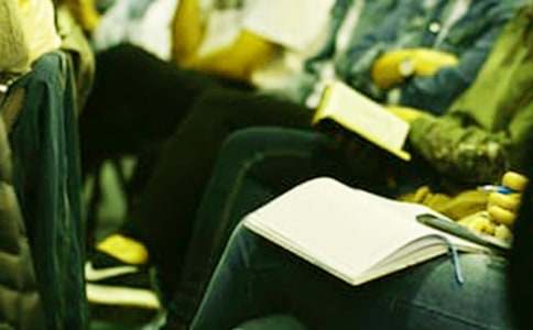 ��ģ��̸����˵ķ��Ը�